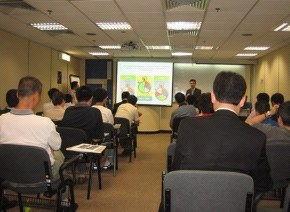 香(xiang)港專(zhuan)業團(tuan)體與服(fu)務(wu)概(gai)覽(lan) 從(cong)公(gong)會到協會的多元化(hua)支(zhi)持