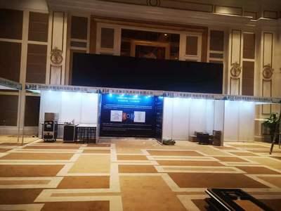 龍(long)華(hua)標準展位(wei)壹(yi)站(zhan)式服(fu)務(wu) 租(zu)賃(lin)搭建(jian)、主場布置(zhi)與專(zhuan)業展會解決(jue)方案(an)